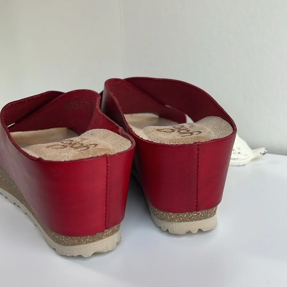 Yokono Mora Red Leather Sandals Size 7.5 🆕